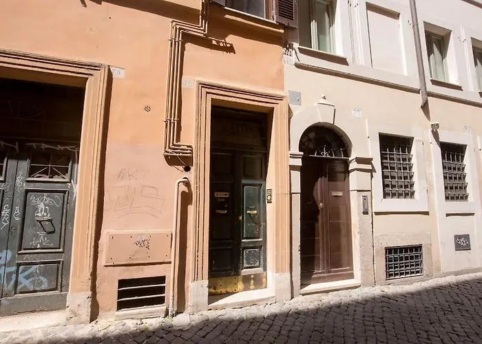 Girolamo\'S Jacuzzi Place
